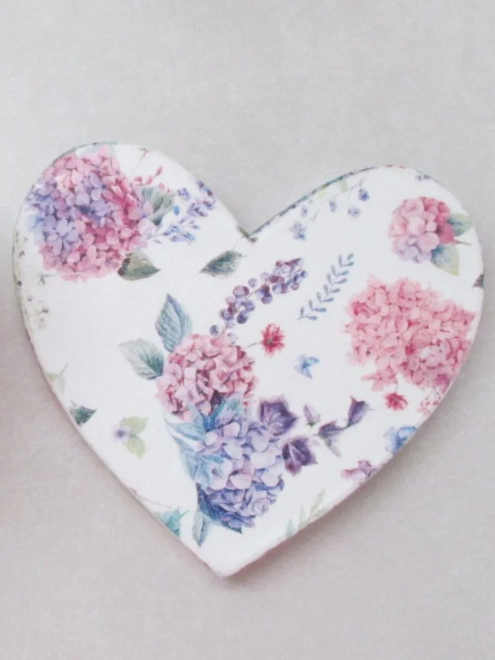 FLORAL HEART SHAPPED BOX w/ LID LAVENDER, PINK, BLUE TRINKET VICTORIAN ROMANTIC